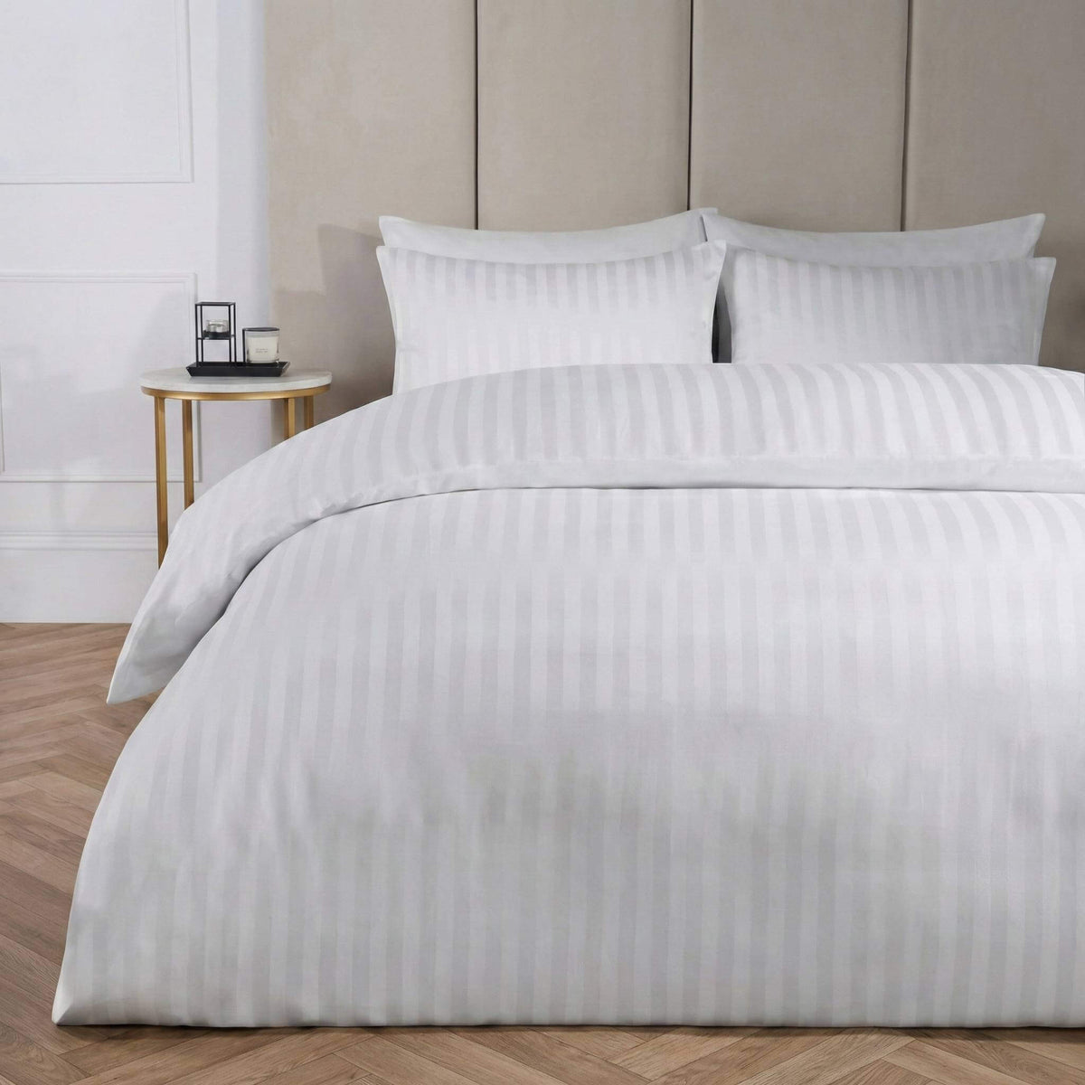 100% cotton stripe sateen hotel duvet cover set in white, 140×200 cm