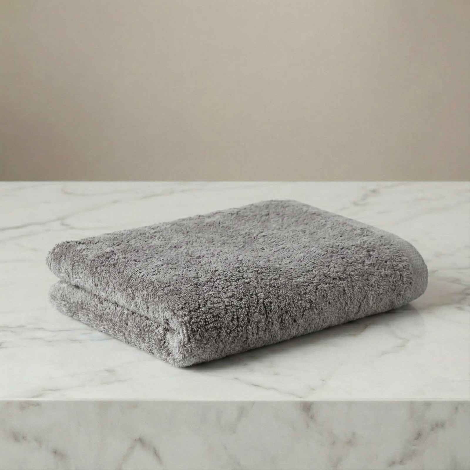 Luxusné uteráky pre hostí s hmotnosťou 500 g/m²
