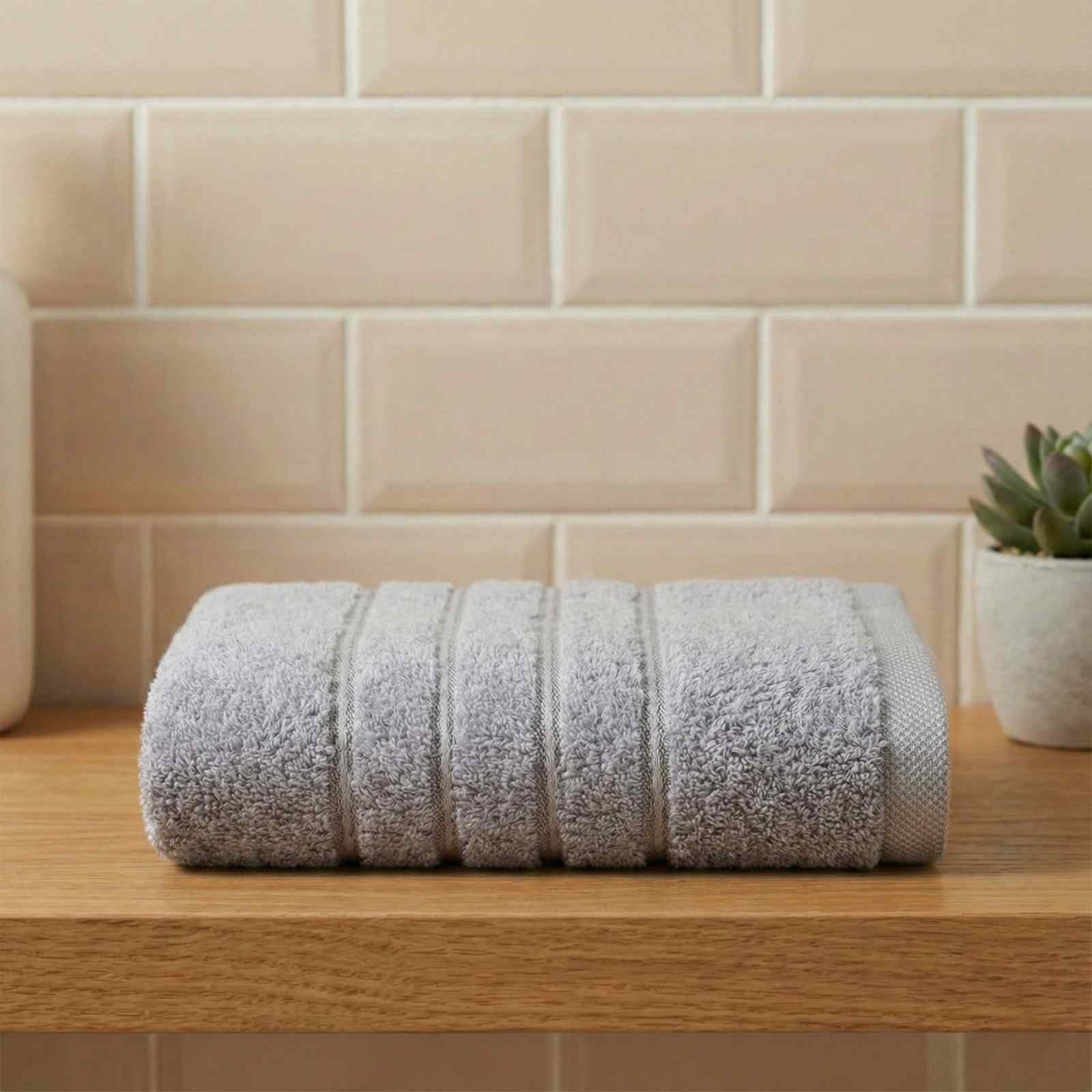 Classic Hand Towel 400 GSM (50x100cm)